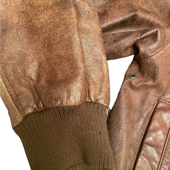 Vintage Brown Leather Bomber Jacket - Picture 4 of 12